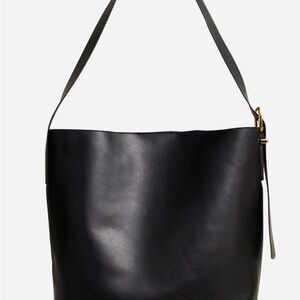 Madewell Essential Bucket Tote
